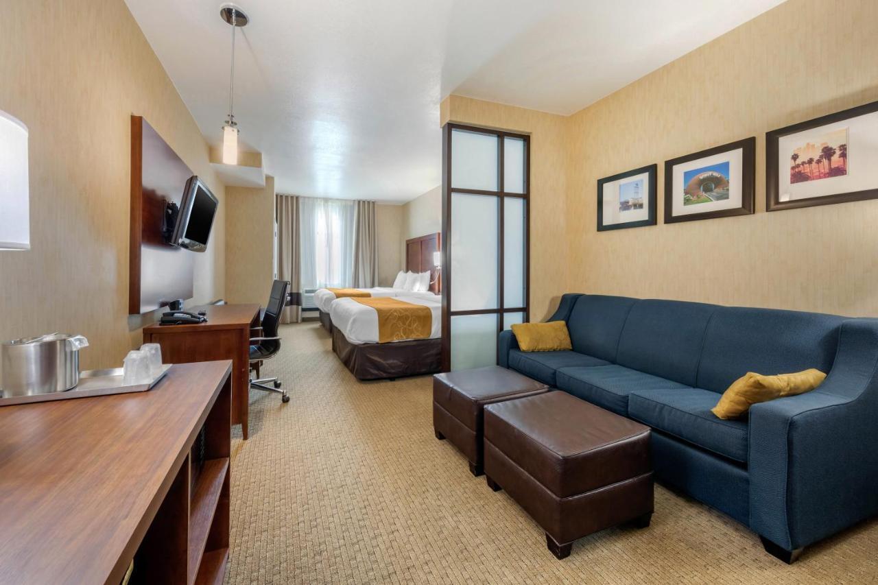 Comfort Suites Near City Of Industry - Los Angeles La Puente Exteriör bild