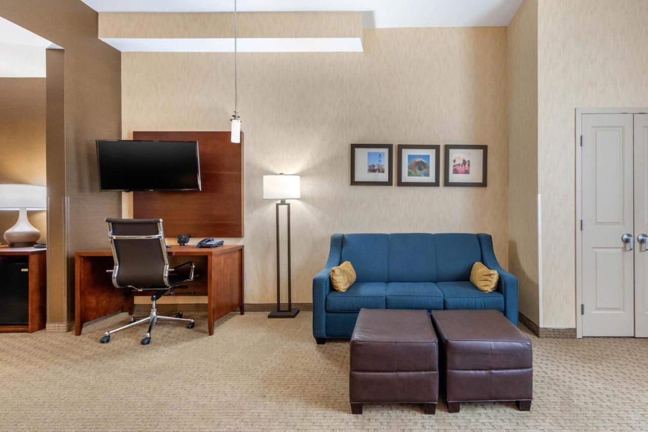 Comfort Suites Near City Of Industry - Los Angeles La Puente Exteriör bild